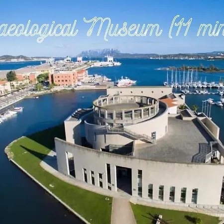 6min Dal Centro Storico Di Immersa Nella Natura *